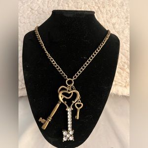 Necklace Bronze Unisex Skeleton key charms